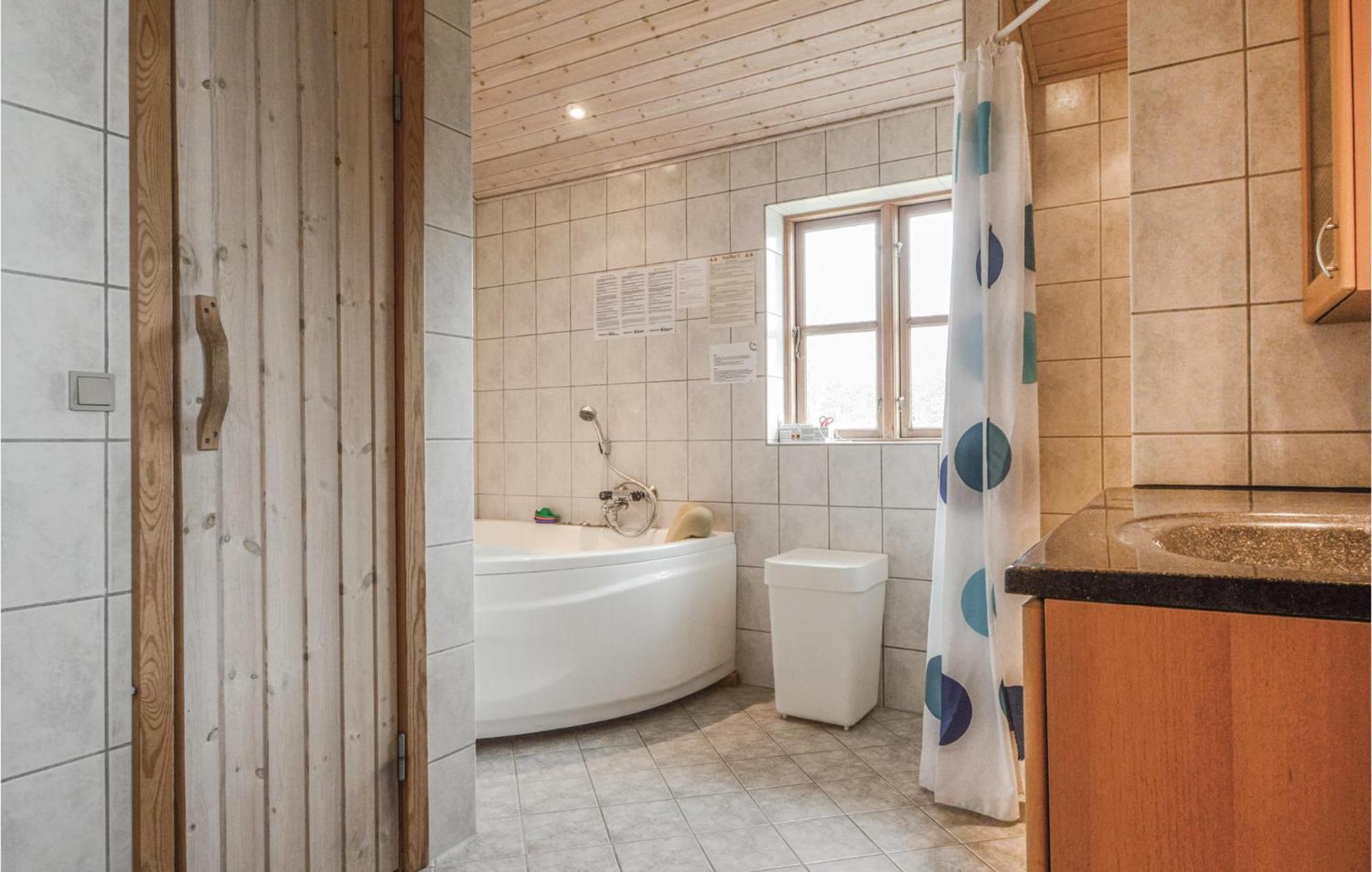 Gorgeous Home In Haderslev With Kitchen Årøsund Extérieur photo